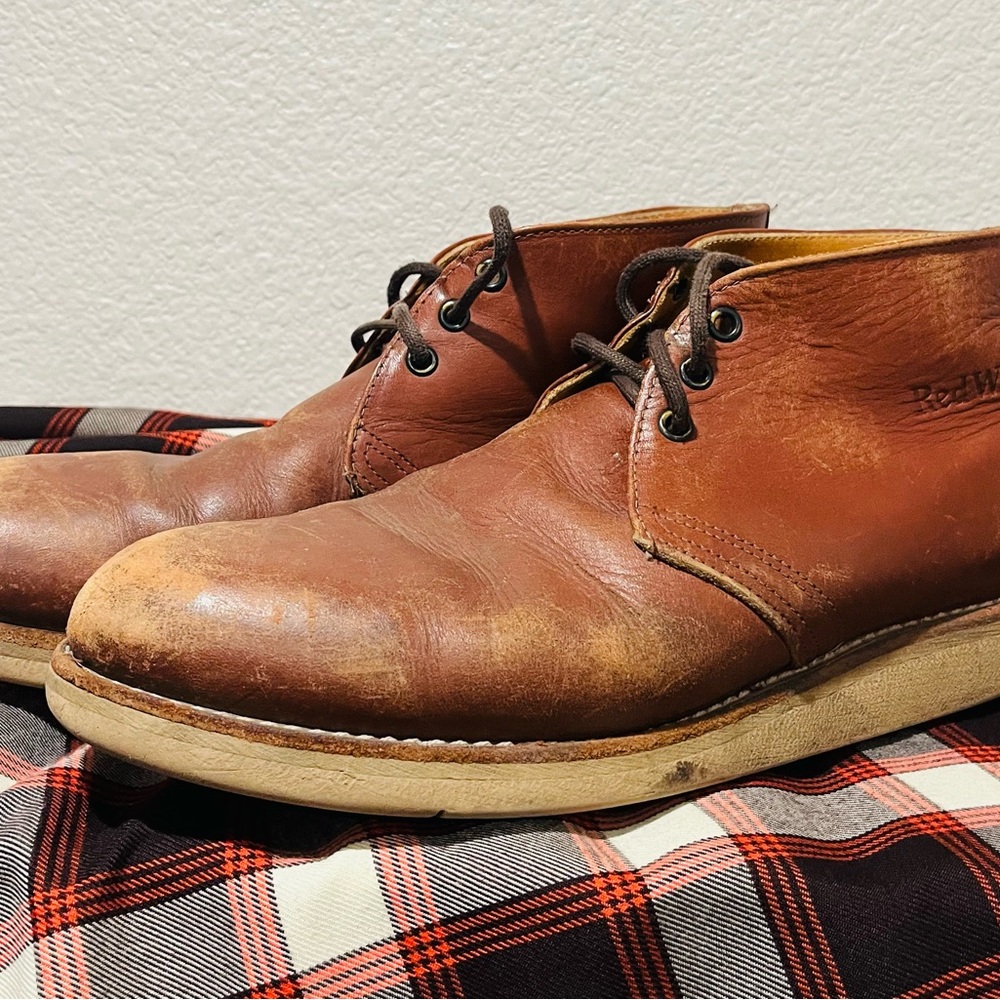 Red Wing Shoes Tan Chukka Boots